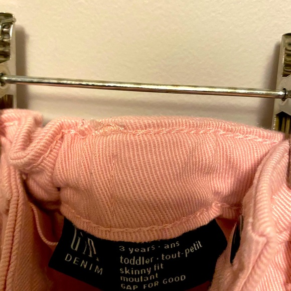 *SALE* 4 pairs of toddler jeans - Picture 10 of 10